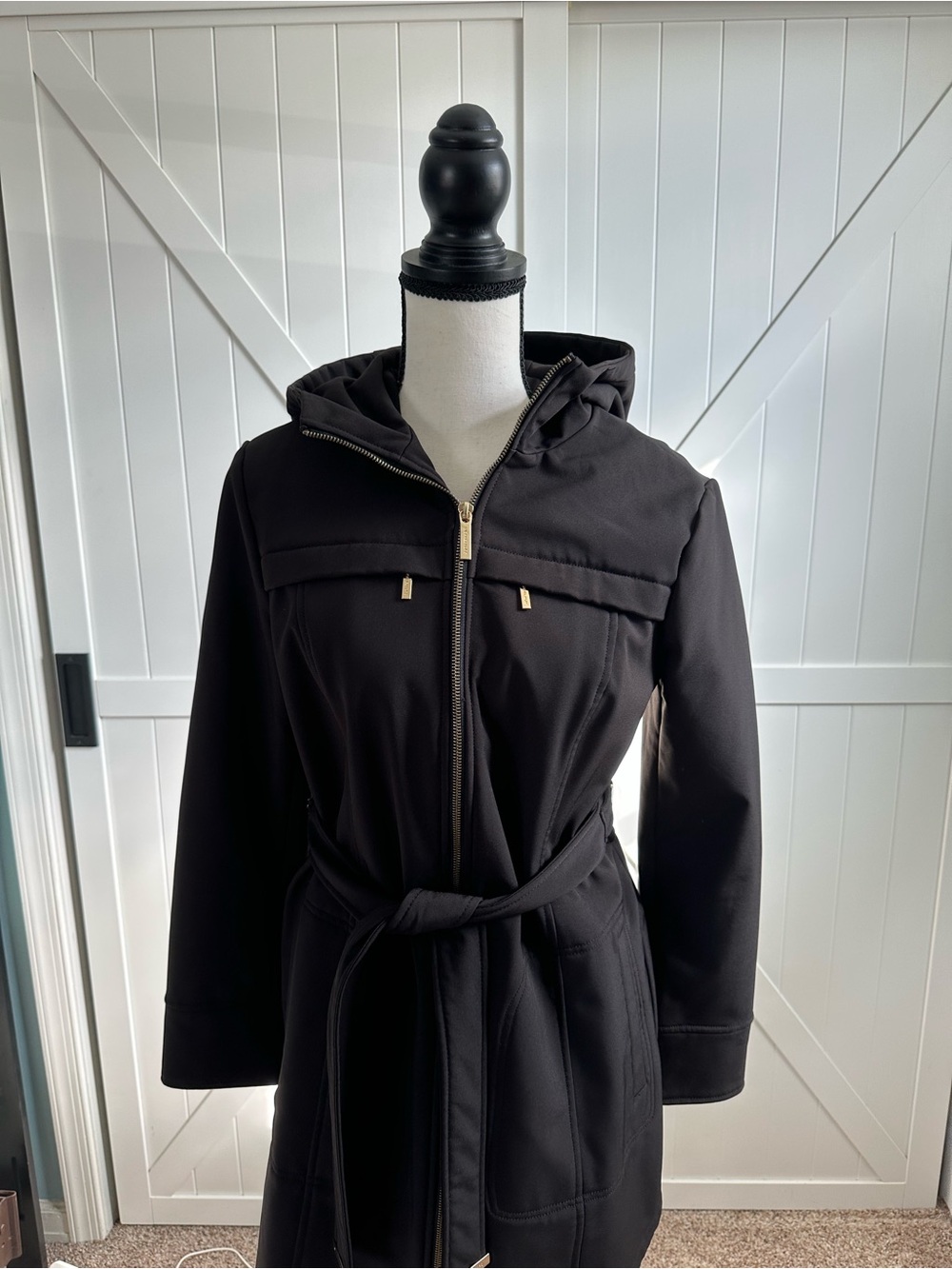 Michael Kors Black Hooded Belted Softshell Coat Jacket Gold Hardware S - Picture 5 of 10